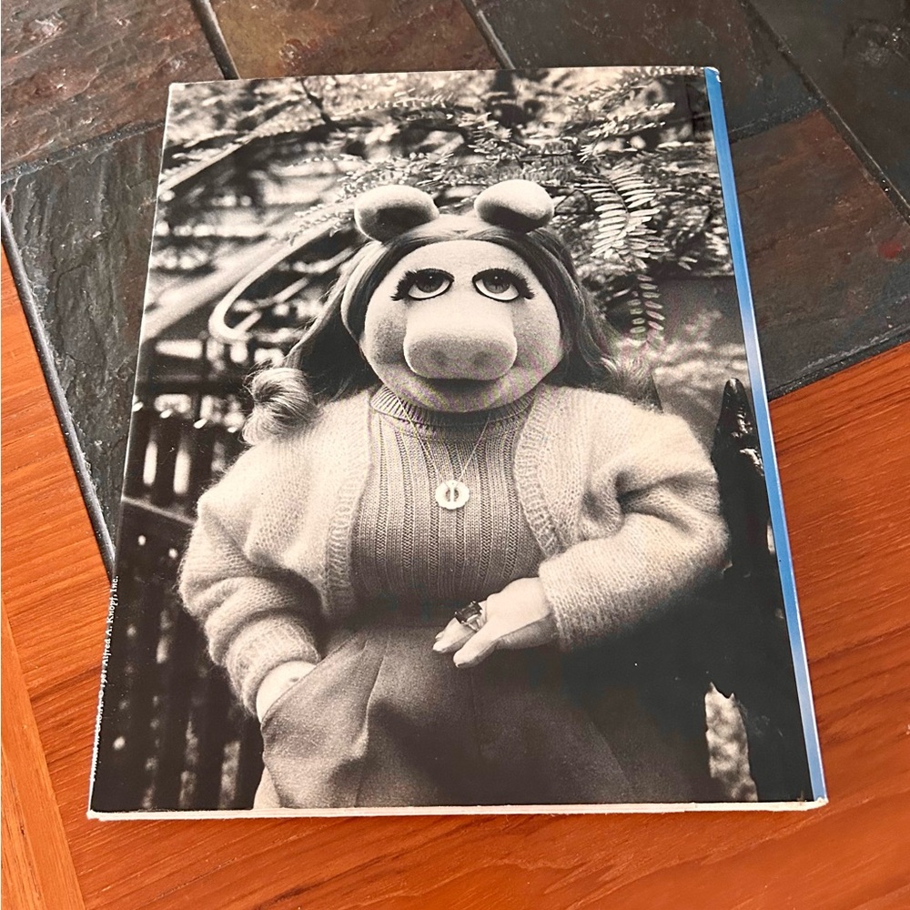Miss Piggy's Guide to Life Book 1981 - Picture 5 of 5